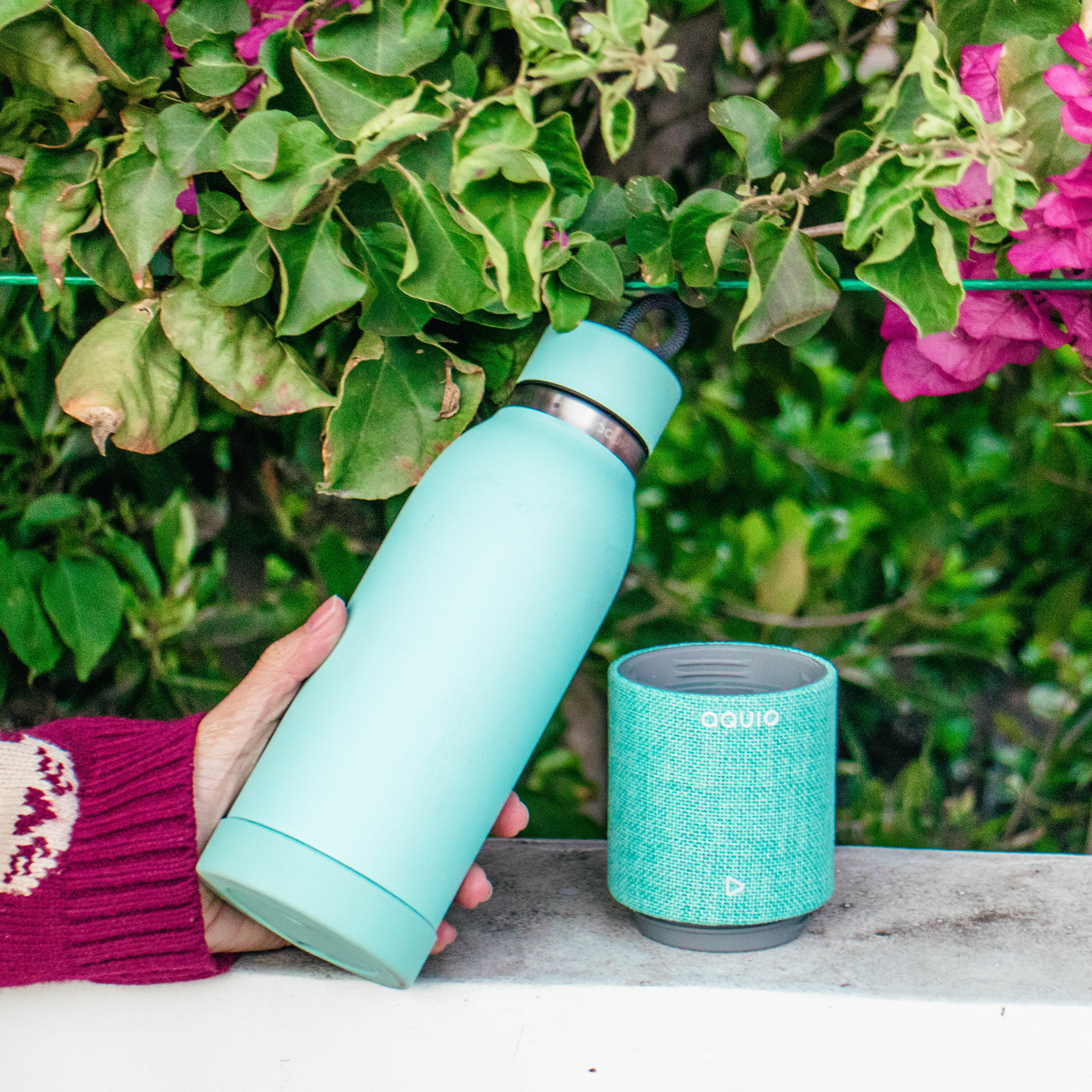 aquio bluetooth water bottle speaker