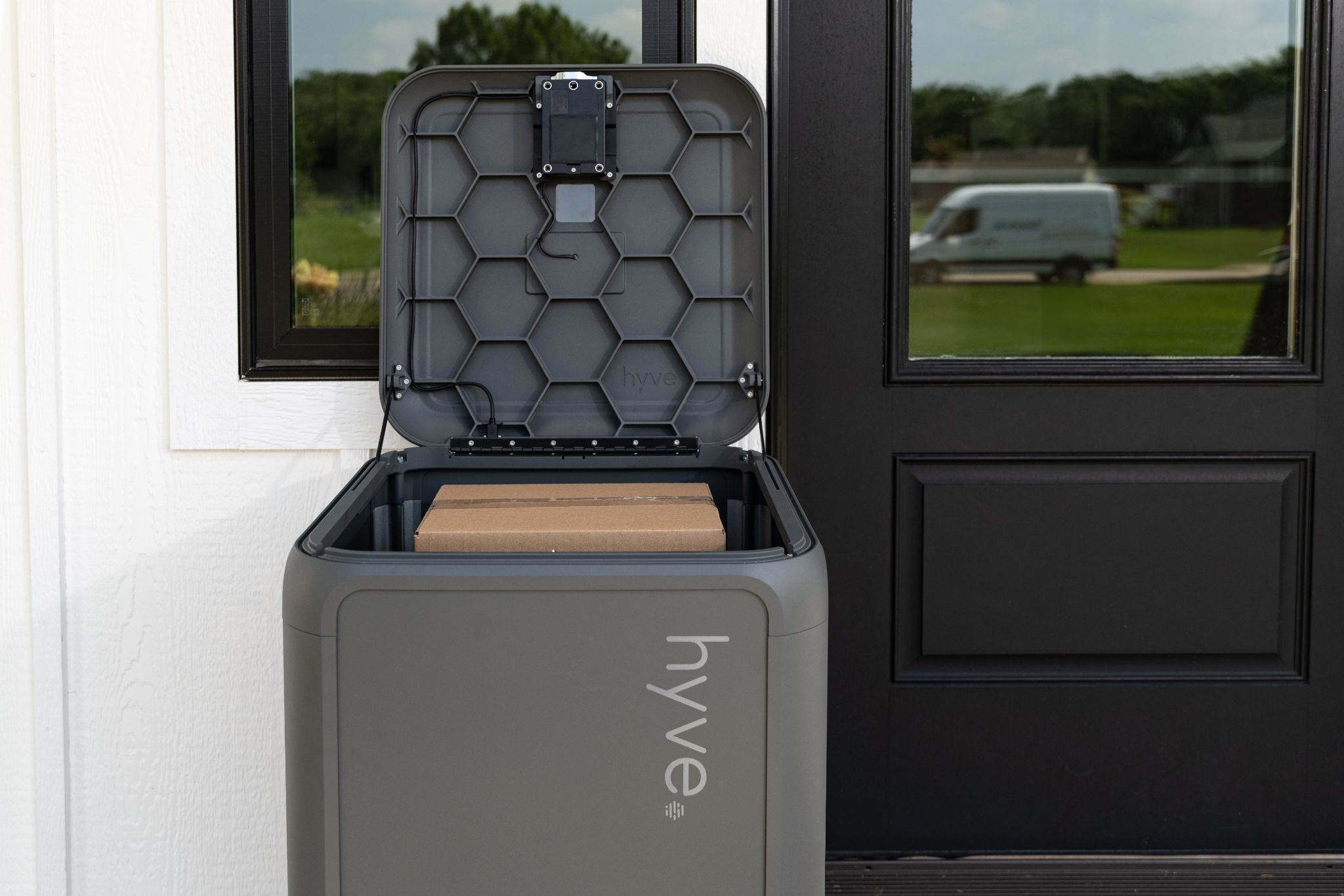 hyve Smart Home Pod Launches To Prevent Porch Theft - TWICE