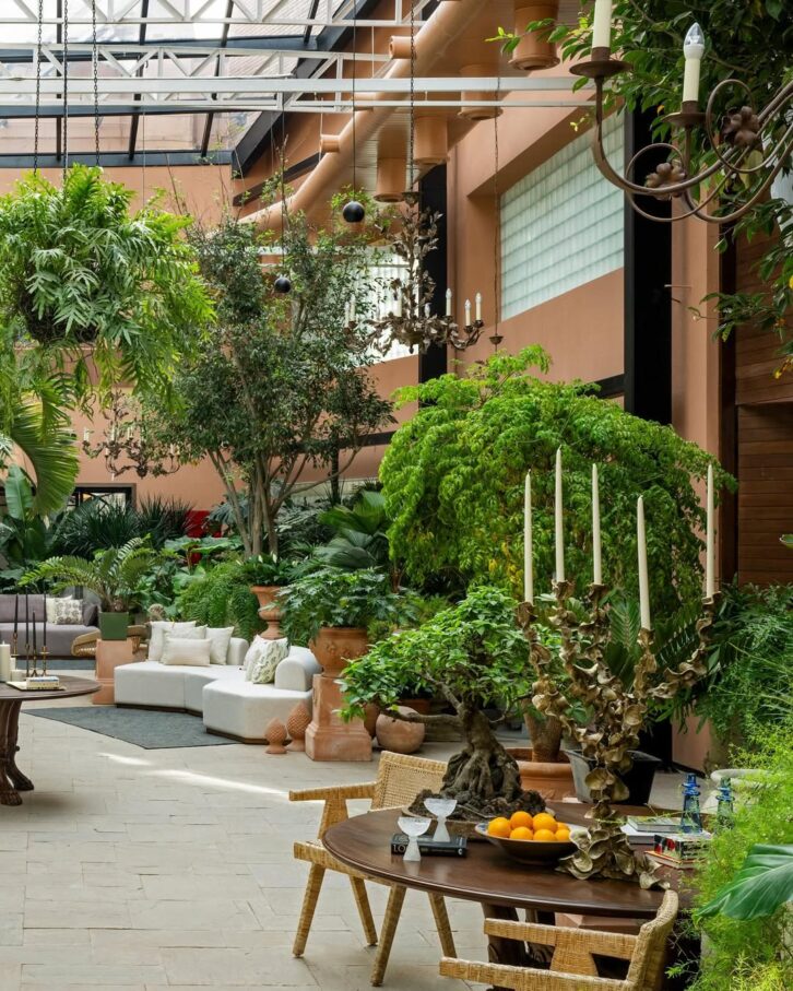 Nilaya outdoor displays