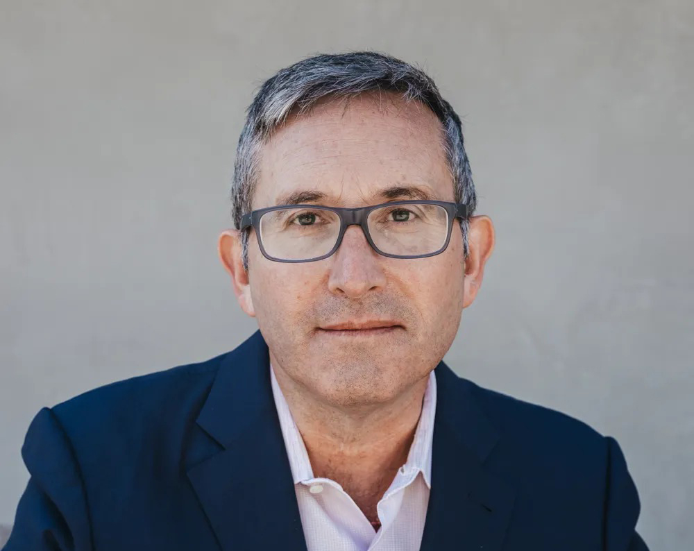 ŌURA​​ CEO Tom Hale to Keynote CES 2026 Leaders in Technology Dinner